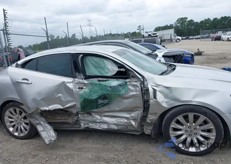 2012 Lincoln Mks z USA, uszkodzony, nr VIN 1LNHL9DR1CG806394